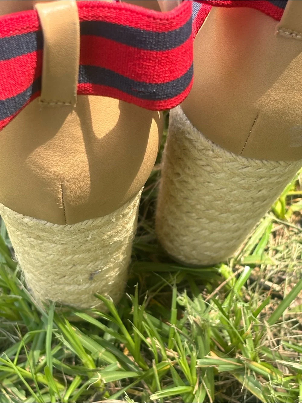Tommy Hilfiger Red and Navy Striped Elastic Crossover Sandals Size 9.5